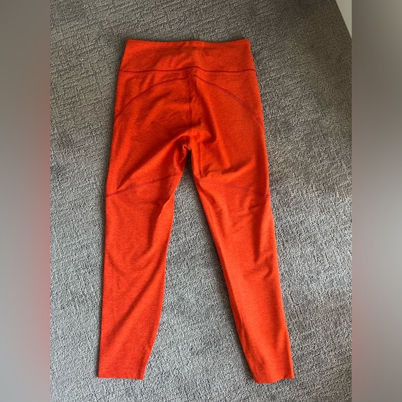Outdoor Voices Warm-Up Legging 3/4” Orange - Picture 3 of 3